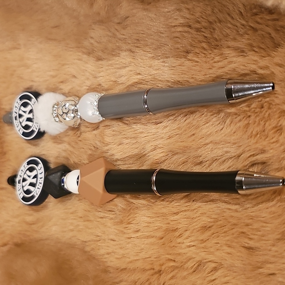 New York Yankees Themed Pens - Picture 4 of 4